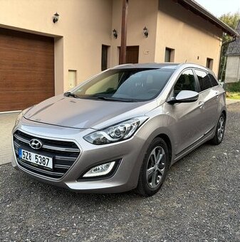 Hyundai I30. 1.6 GDI 99 kw. Rv 2016. 66 tis.km.