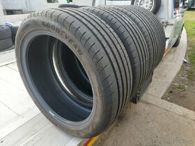 Letní pneu Goodyear 235/45 R19 99 H XL