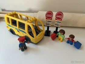 LEGO Duplo autobus, zastávky a cestující