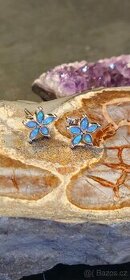 Náušnice s modrým opálovým květem - 1