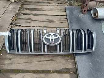 Maska Land cruiser