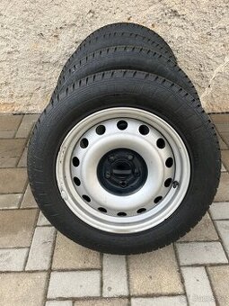 Prodám 4x disky s letními pneu 215/60 R16C