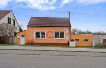Prodej, RD 2+1 Lužice u Hodonína,dvůr, 2 sklepy, možnost zří