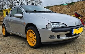 Opel tigra 1.4 16v r.v 2000