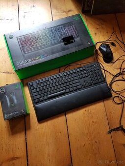 Razer Ornata Chroma a DeathAdder Elite