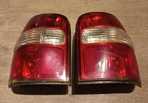 Zadní světla: Kia Sportage MK1