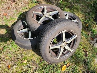 Sada letních pneu i s ALU disky 165/70 R14 na Fiat Panda II