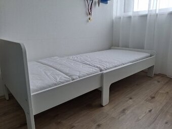 Dětská rostoucí postel ikea