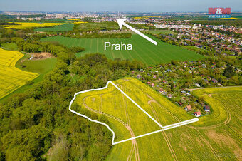 Prodej pole, 9488 m², Praha-Benice - 1