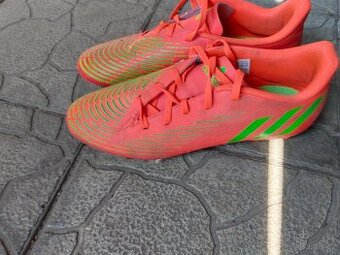 Prodám kopačky Adidas predator - 1