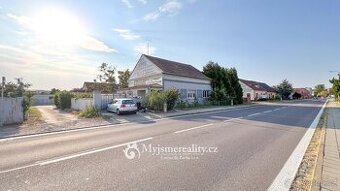 Prodej rodinné domy, 370 m2 - Znojmo - Oblekovice