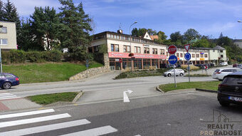 Pronájem bytu 3+1 ve Velkém Meziříčí, ul. Pod Hradbami