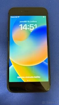 iPhone 8 64GB Space Gray, pěkný stav