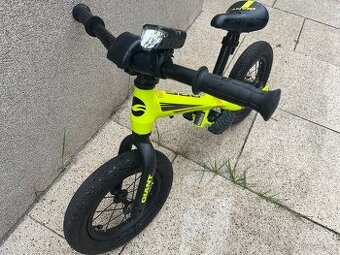 Prodám dětské kolo odrážedlo GIANT