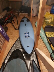 Plovak windsurfing FANATIC Gecko 298 a obal