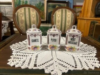 Starožitné porcelánové kořenky - 1