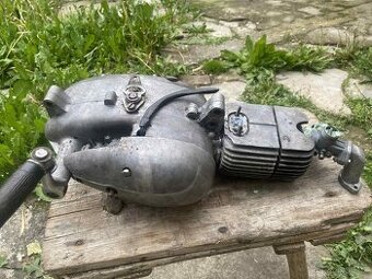 Motor Jawa pionýr 05