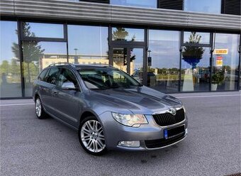ŠKODA SUPERB 2 COMBI 2.0TDI DSG F1 2013