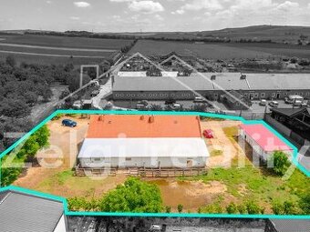 Nabízíme k pronájmu zemědělský areál o celkové ploše 2 268 m