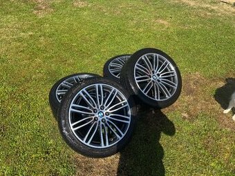 Originální sada 19” BMW G30/G31 styl 664M – Double Spoke