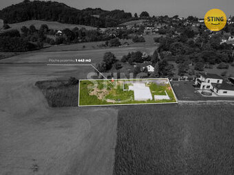 Prodej pozemku 1443 m2 s projektem a hotovými základ, 132665