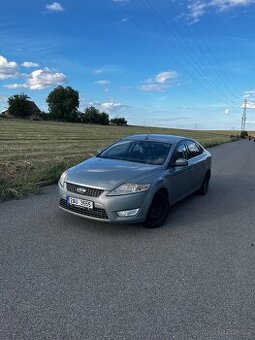 Ford Mondeo - 3200,- / týden - TAXI
