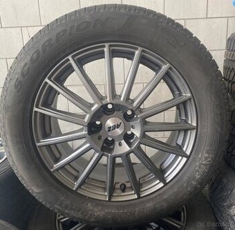 5x112 R18 7J ET43 Tiguan / Kodiaq + 235/55 R18 Pirelli