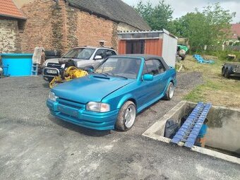 Ford escort cabrio