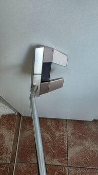 putter Scotty Cameron