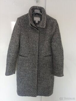 Krásný vlněný kabát zn. H&M, vel 36