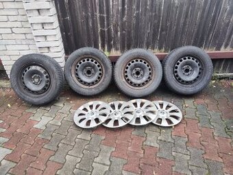 Zimní pneu 5x112 rozměr 215/60/16