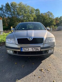 Škoda Octavia II (Sedan) 1.6 MPI, 75 kW