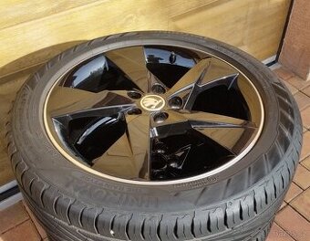 ALU kola ŠKODA SCALA 5x100 R17 letní sada 205/50 r17 NOVÉ