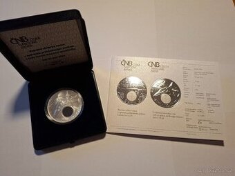 Stříbrná mince Cvičný letoun AERO L-39 - bk