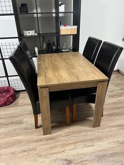 Jídelní stůl 80x120 cm a 4 židle