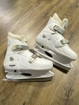 Dámské brusle vel.37-40