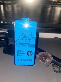 Sklíčko na obrazovku mobilu na