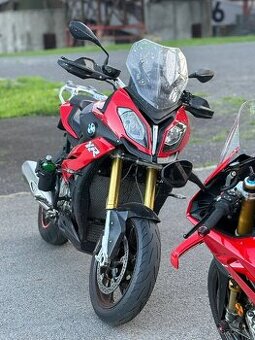 BMW S1000XR