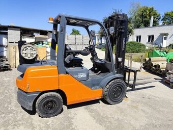 Vysokozdvižný vozík Toyota 8FGJ35