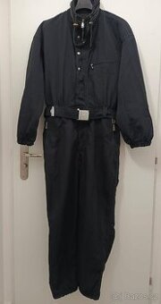 Zateplený černá dámská kombinéza, značkové, V.50