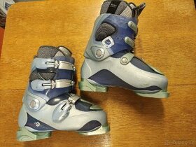 Dětské lyžařské boty Atomic vel. EU 39