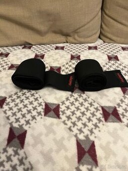 Bandáže na cvičení Harbinger