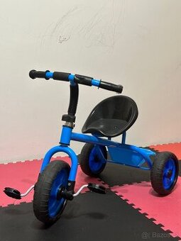 Dětská tříkolka