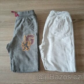 Chlapecké tepláky  vel.146 KUS za 45 Kč