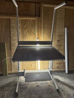 dílenský ponk - stůl