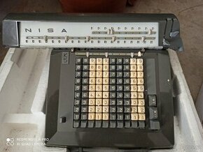 Počítaci  a psací stroj - 1