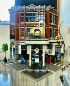 LEGO 10264 Rohová Garáž (Corner Garage) - 1
