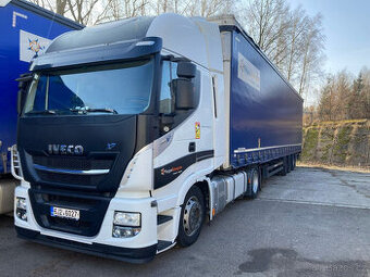 Iveco stralis xp a návěs schwarz low deck