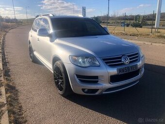 Volkswagen Touareg 3.0 TDI anglie