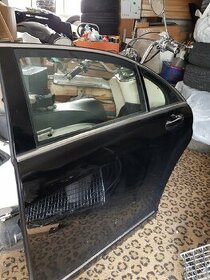 Zadni long dvere s500 viz foto.Leve zadni.r.v 2008